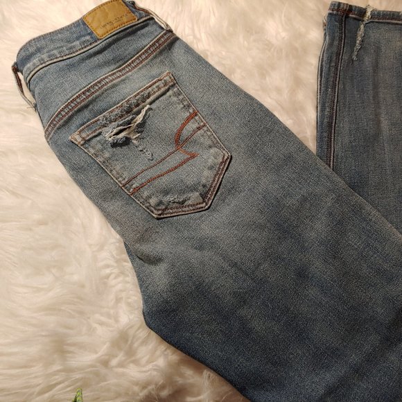 American Eagle Hi-Rise Slim Jeans - Picture 1 of 6